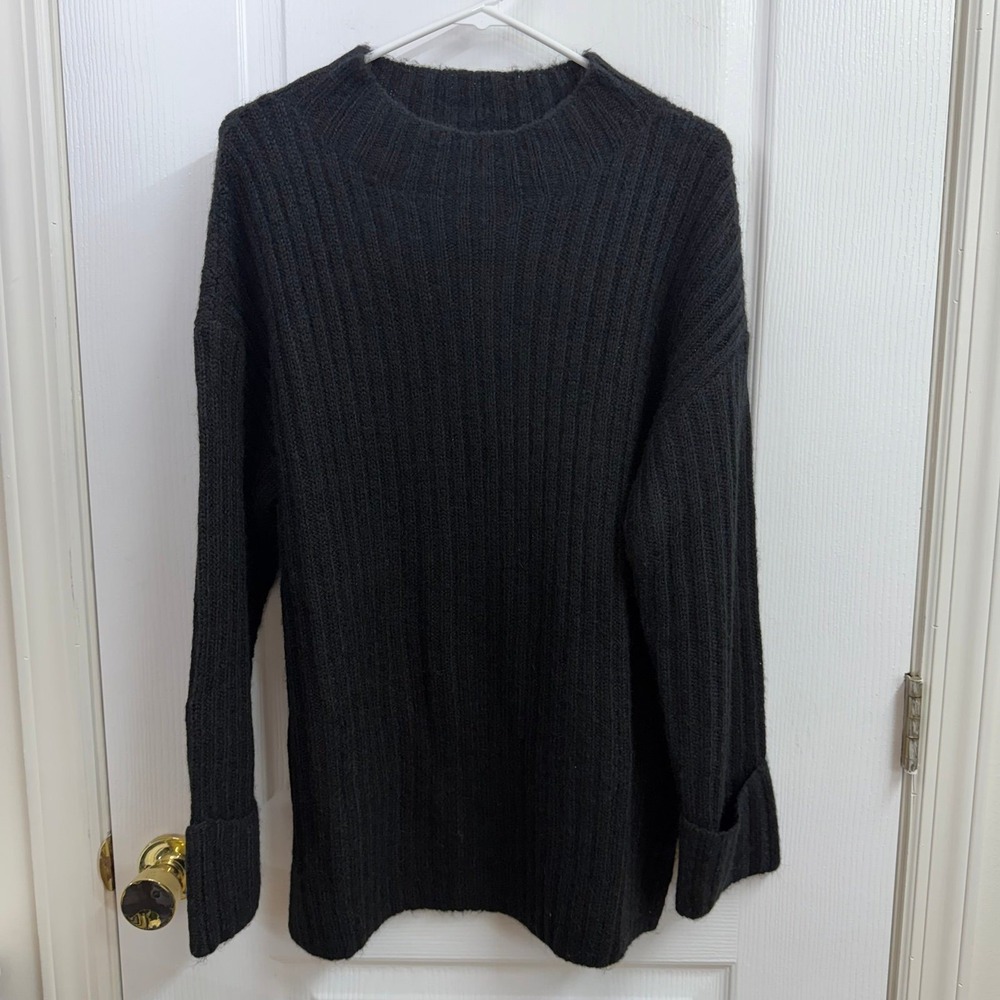 Old Navy black ribbed knit cuffed long sleeve mock neck sweater tunic medium